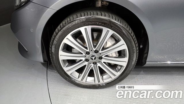 Mercedes-Benz Е-Класс W213 2020