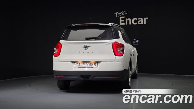 KG Mobility (SsangYong) Tivoli Air 2017