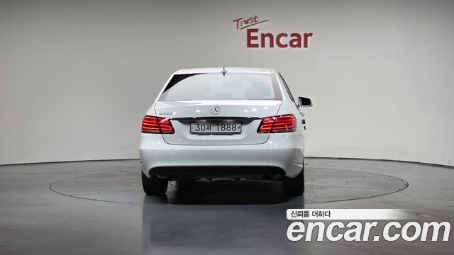 Mercedes-Benz Е-Класс W212 2016