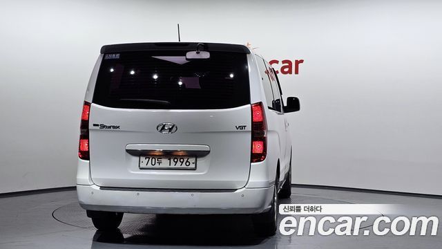 Hyundai Grand Starex 2016