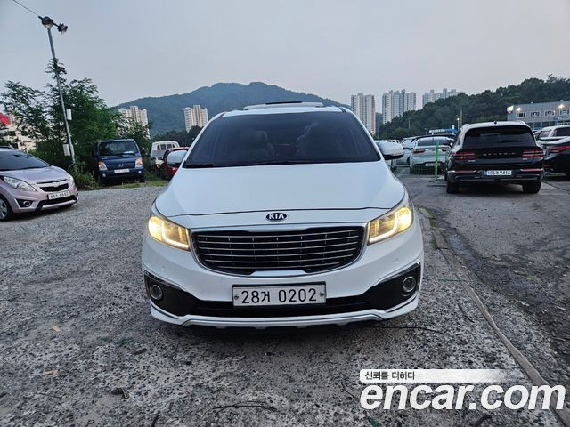 Kia Carnival 2016