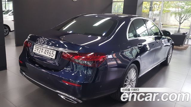 Mercedes-Benz E-Class W213 2022