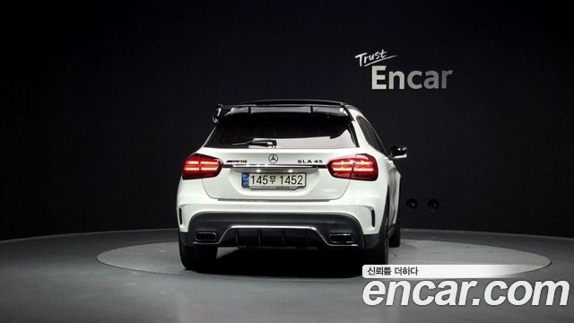 Mercedes-Benz GLA-Class (X156) 2018