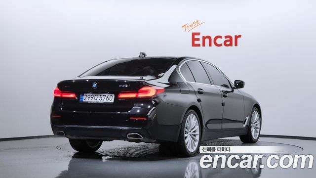 BMW 5 Series (G30) 2023