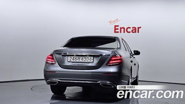 Mercedes-Benz E-Class W213 2017