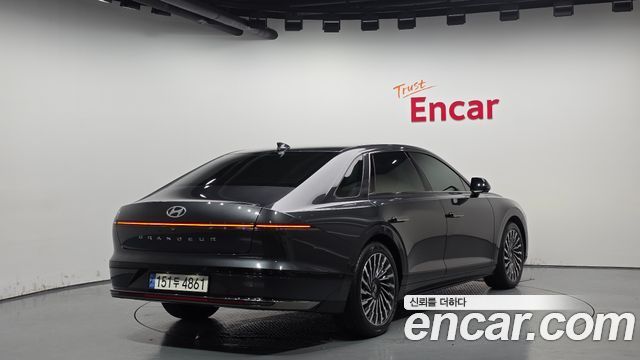 Hyundai Grandeur (GN7) 2023