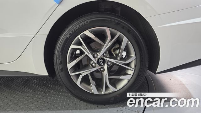 Hyundai Sonata (DN8) 2022