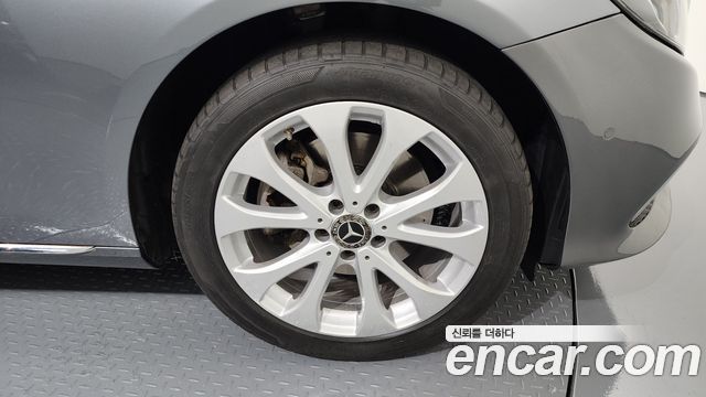 Mercedes-Benz Е-Класс W213 2018