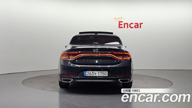 Hyundai Грандеур IG Гибрид 2018