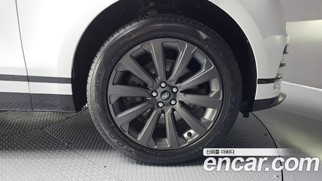 Land Rover Range Rover Velar 2023