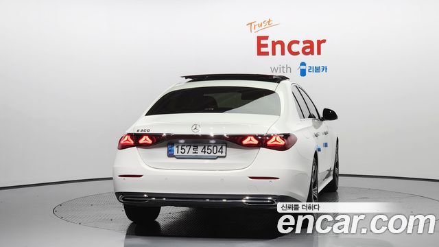 Mercedes-Benz Е-Класс W214 2024