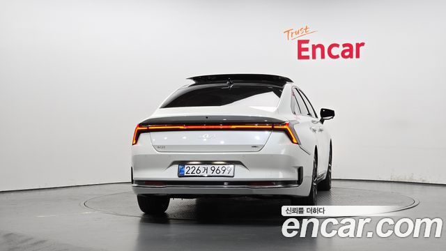 Kia Новый гибрид K8 2025