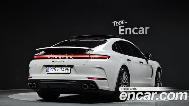 Porsche Панамера (972) 2025