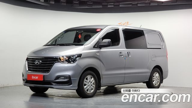 Hyundai Grand Starex 2019