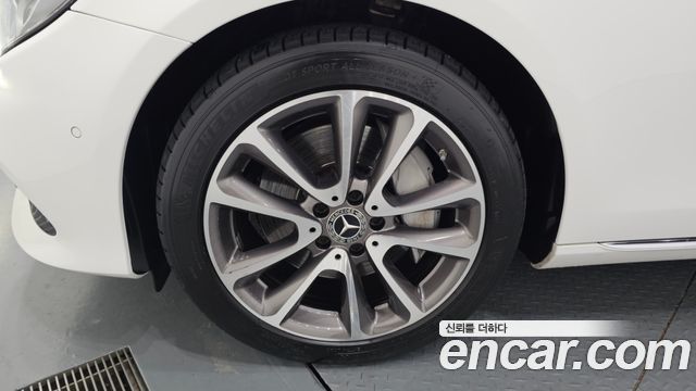 Mercedes-Benz E-Class W213 2019