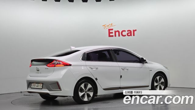 Hyundai ИОНИК Электрик 2017