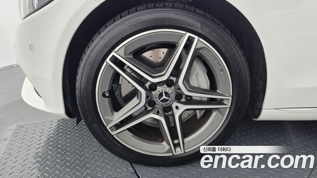 Mercedes-Benz C-Class W205 2018