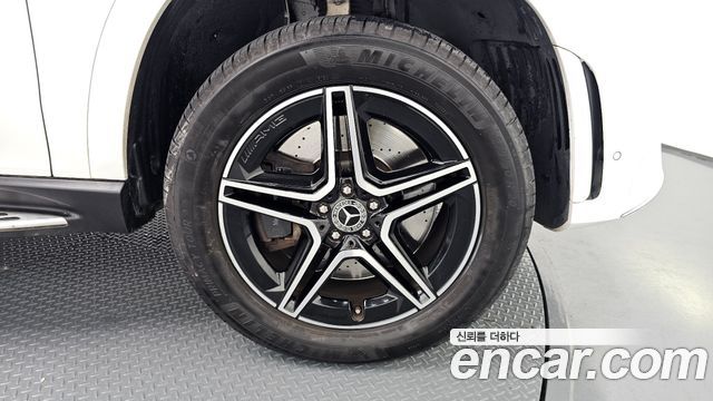 Mercedes-Benz EQS 2021