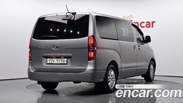 Hyundai Grand Starex 2016