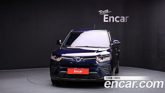KG Mobility (Ssangyong) Очень новый Тиволи 2021
