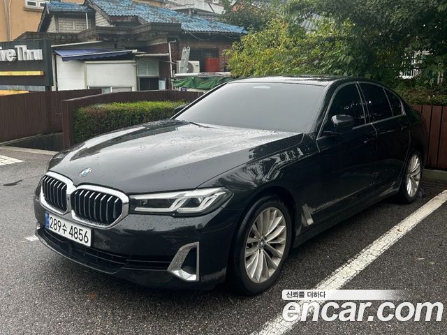 BMW 5 серия (G30) 2023