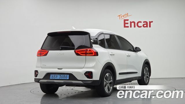 Kia ниро плюс 2023