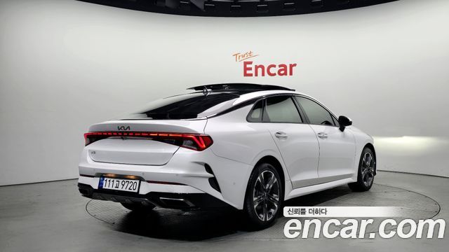 Kia K5 2023