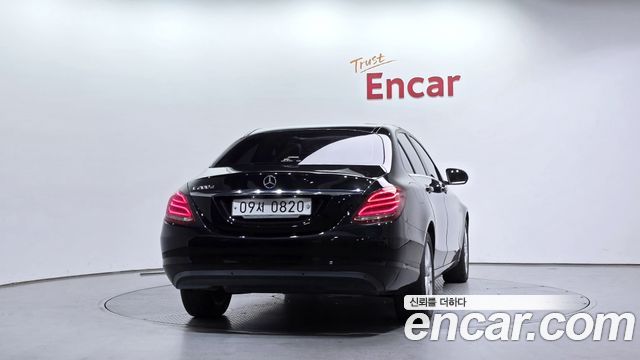Mercedes-Benz C-Class W205 2016
