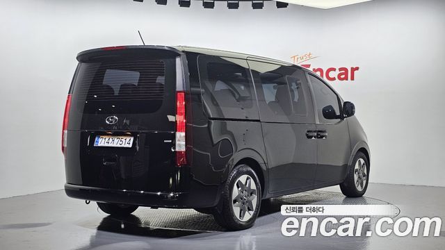 Hyundai Staria 2022