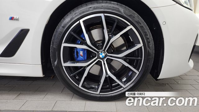 BMW 5 Series (G30) 2023