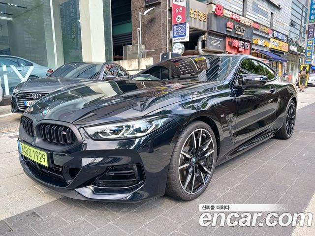 BMW 8 Series (G15) 2025