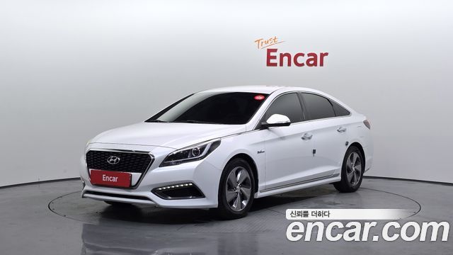 Hyundai YF Sonata Hybrid 2016