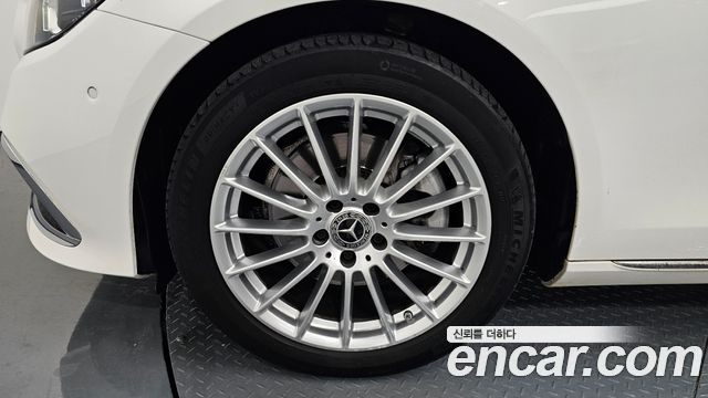 Mercedes-Benz E-Class W213 2021