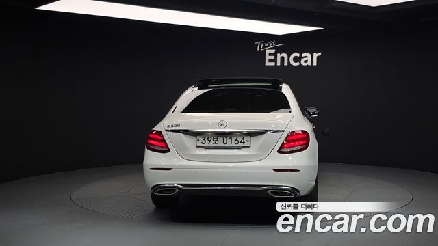 Mercedes-Benz E-Class W213 2017
