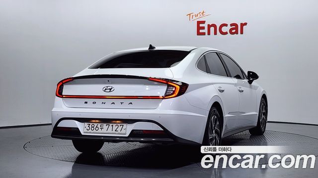 Hyundai Соната Гибрид (DN8) 2022