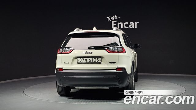 Jeep Чероки (КЛ) 2019