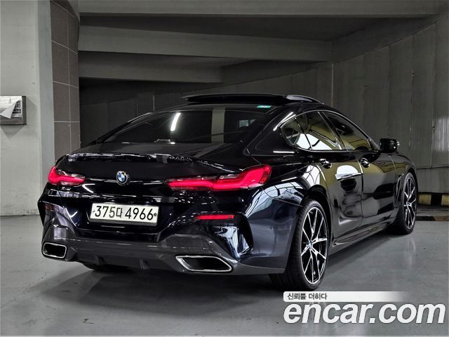 BMW 8 Series (G15) 2020