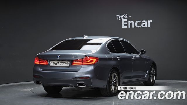 BMW 5 Series (G30) 2018