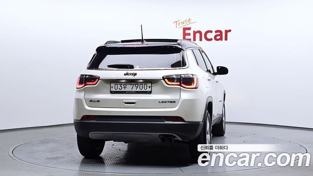 Jeep Компас 2-го поколения 2018