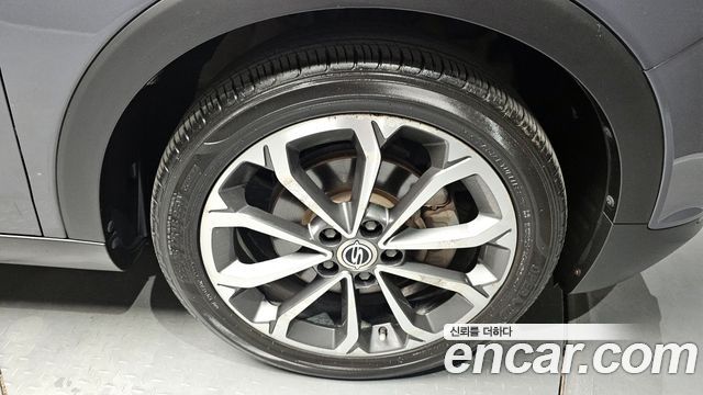 KG Mobility (SsangYong) Tivoli 2017