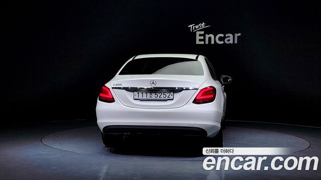 Mercedes-Benz C-Класс W205 2019