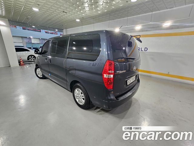 Hyundai Grand Starex 2016