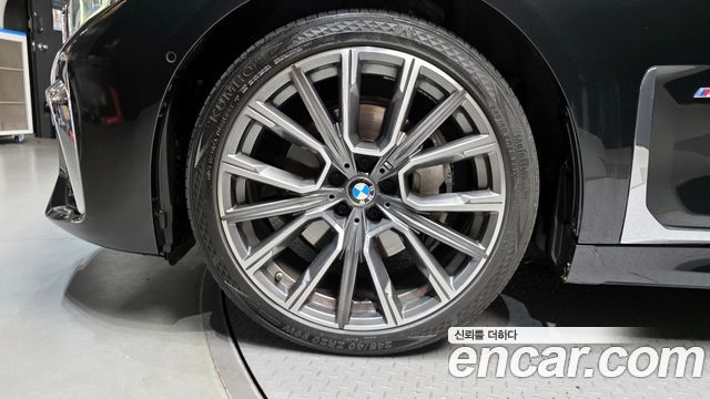 BMW 7 Series (G11) 2021