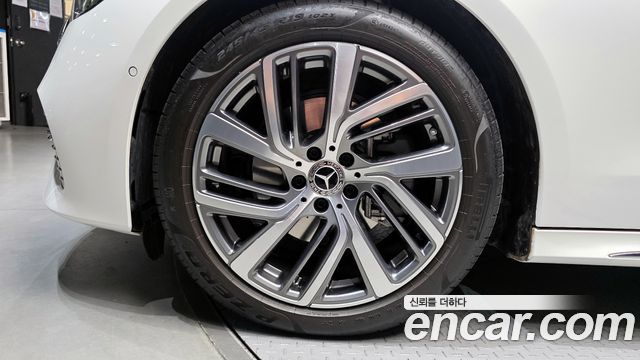 Mercedes-Benz Е-Класс W214 2024