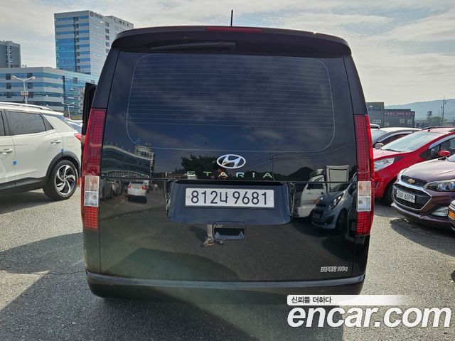 Hyundai Staria 2022