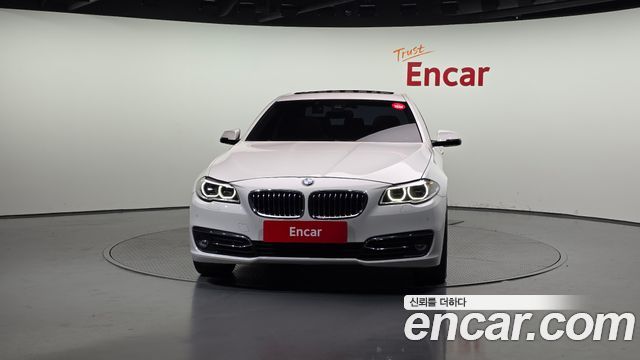 BMW 5 серия (F10) 2016