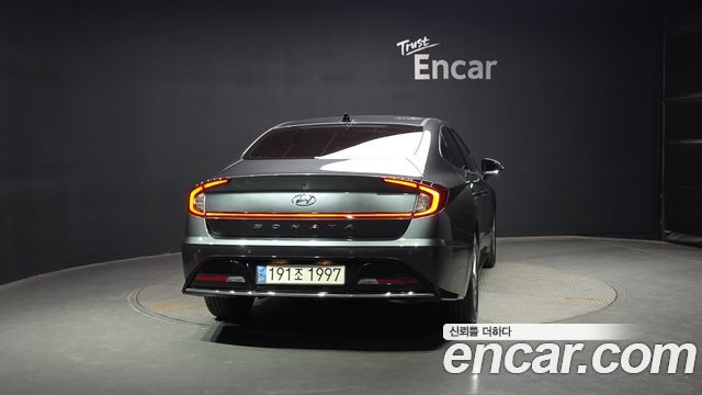 Hyundai Соната (ДН8) 2022