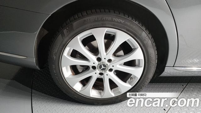 Mercedes-Benz Е-Класс W213 2018