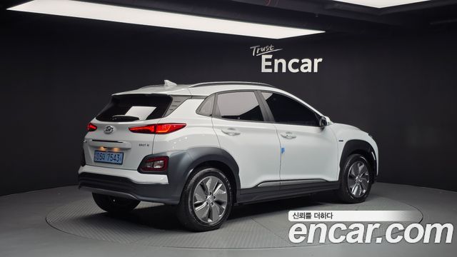 Hyundai Кона Электрик 2020