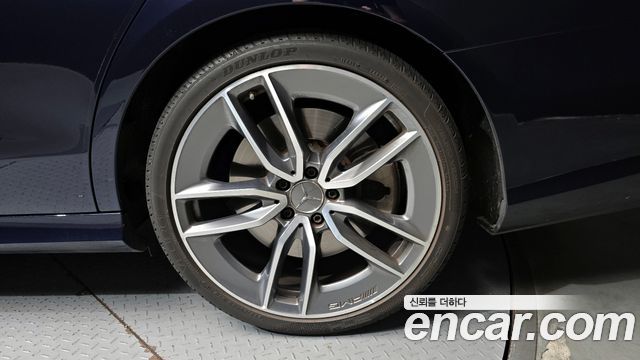 Mercedes-Benz Е-Класс W213 2020